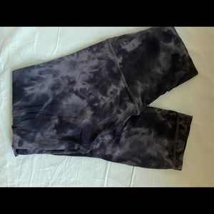 Size 4 Lululemon Align 23” barley worn
